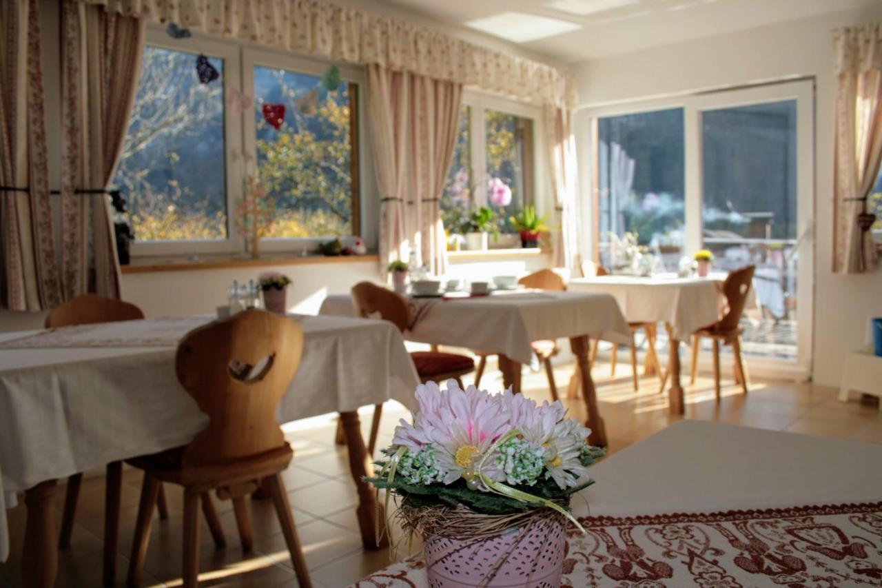 Haus Hepi Hotel Obertraun Exterior photo